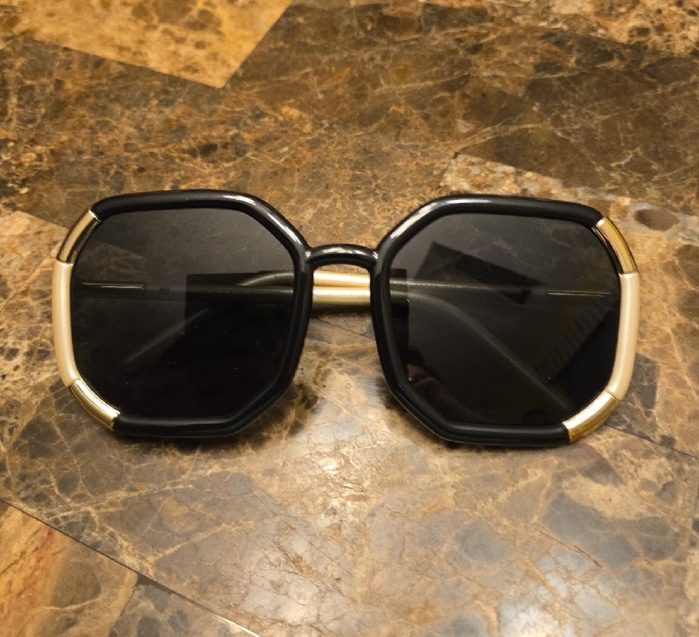 Prada PR20XS Square Sunglasses | 02F5S0-Black